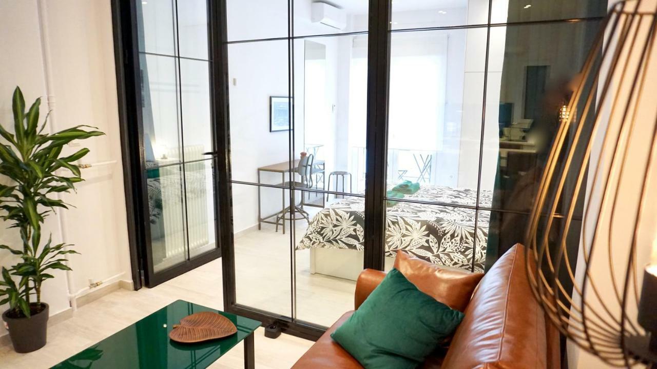 Industrial Style Studio In 雅典 外观 照片
