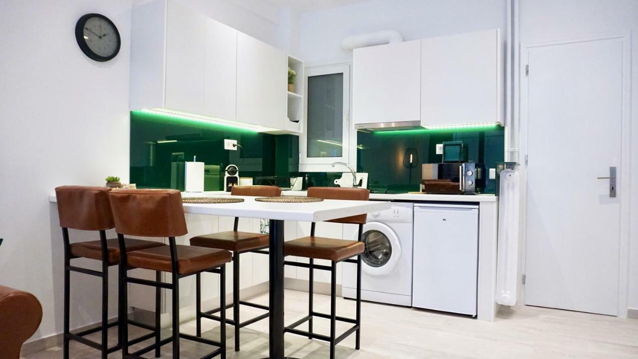 Industrial Style Studio In 雅典 外观 照片